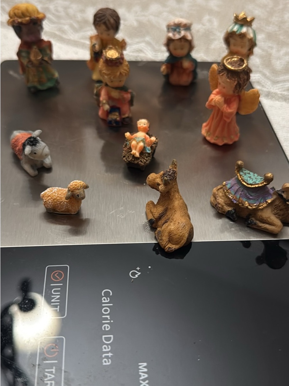 Hand-Painted Nativity Miniature Figurine Set - Multicolor - Unbranded